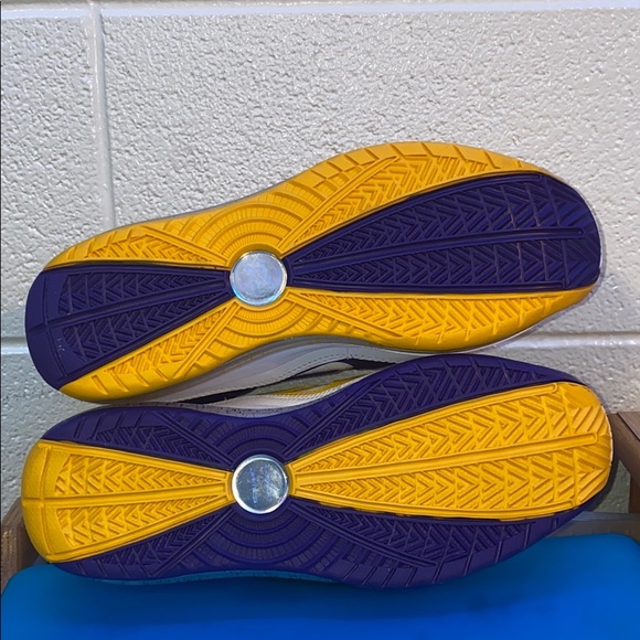 Nike LeBron VII QS with name - Picture 3 of 5